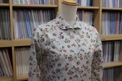 レジウノ・花柄プリント  ワンナップ・大丸カラー  白蝶貝ボタン・１７番型