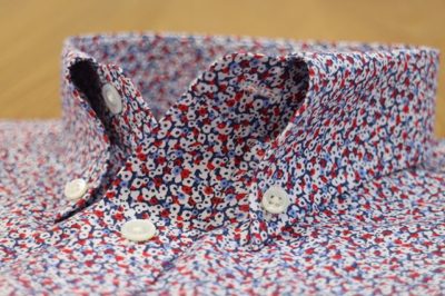 アルビニ・花柄プリント  ボタンダウン  白蝶貝ボタン・標準型